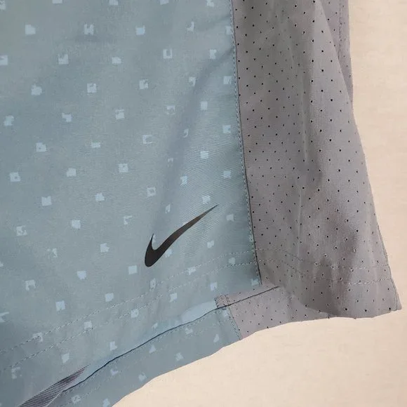 Nike Women's Dri Fit Lined Athletic Shorts M - Picture 5 of 8